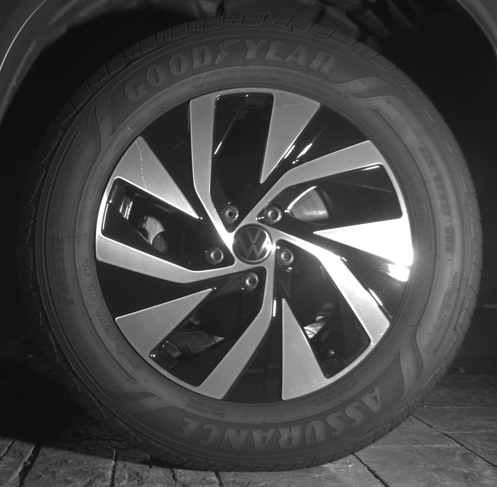 Used 2026 Volkswagen Tiguan S FWD image 28