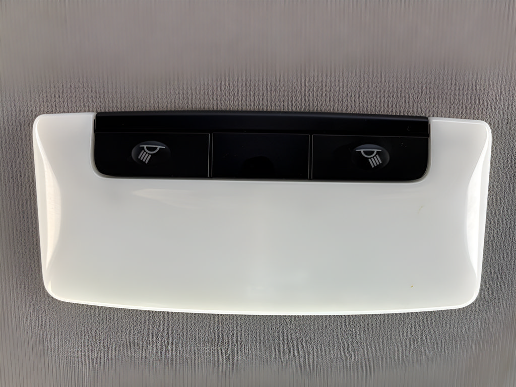 Used 2021 Nissan Sentra SV FWD image 18