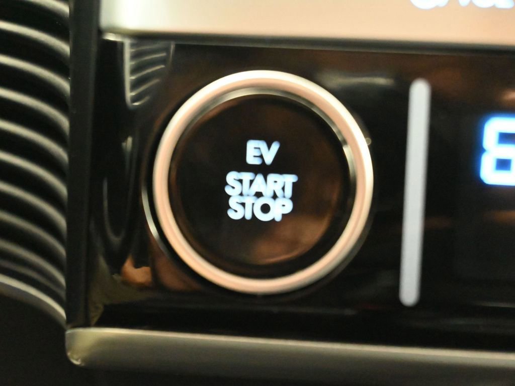 Used 2024 Hyundai Ioniq 5 Limited RWD image 17