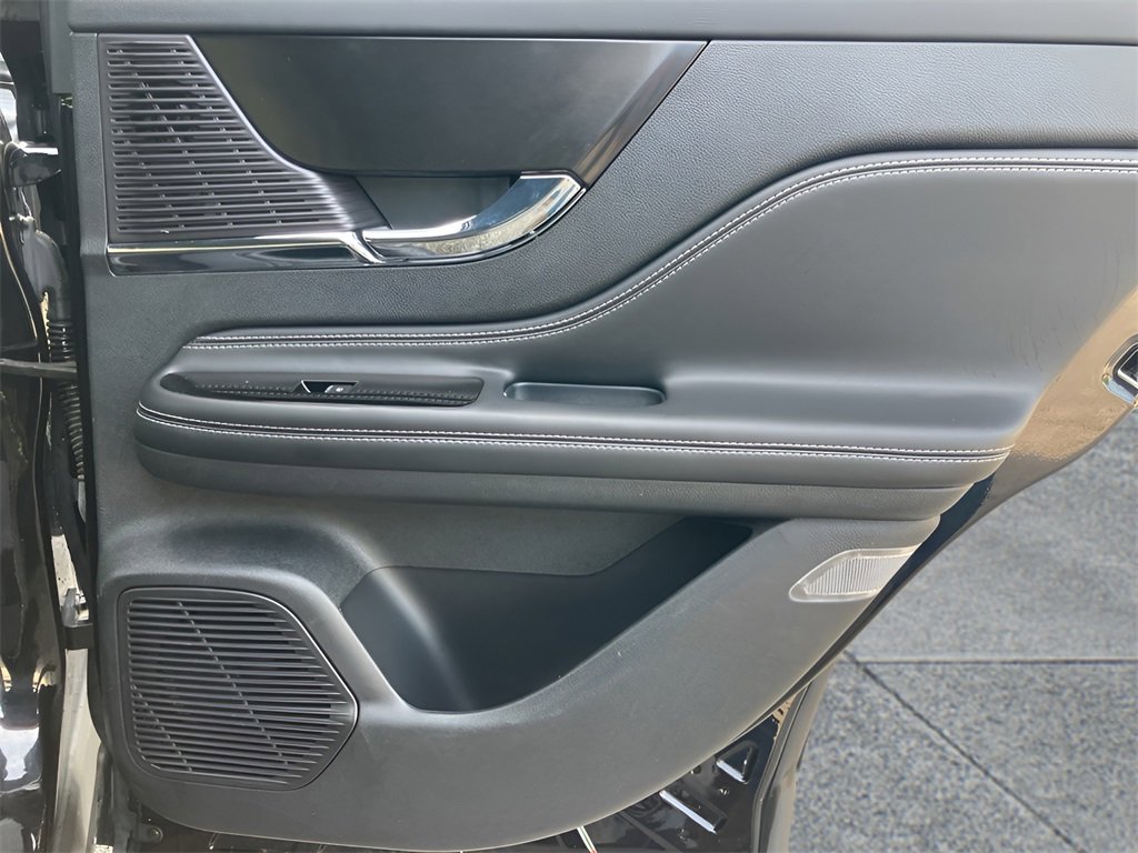 Used 2022 Lincoln Corsair AWD w/ Equipment Group 101A image 46