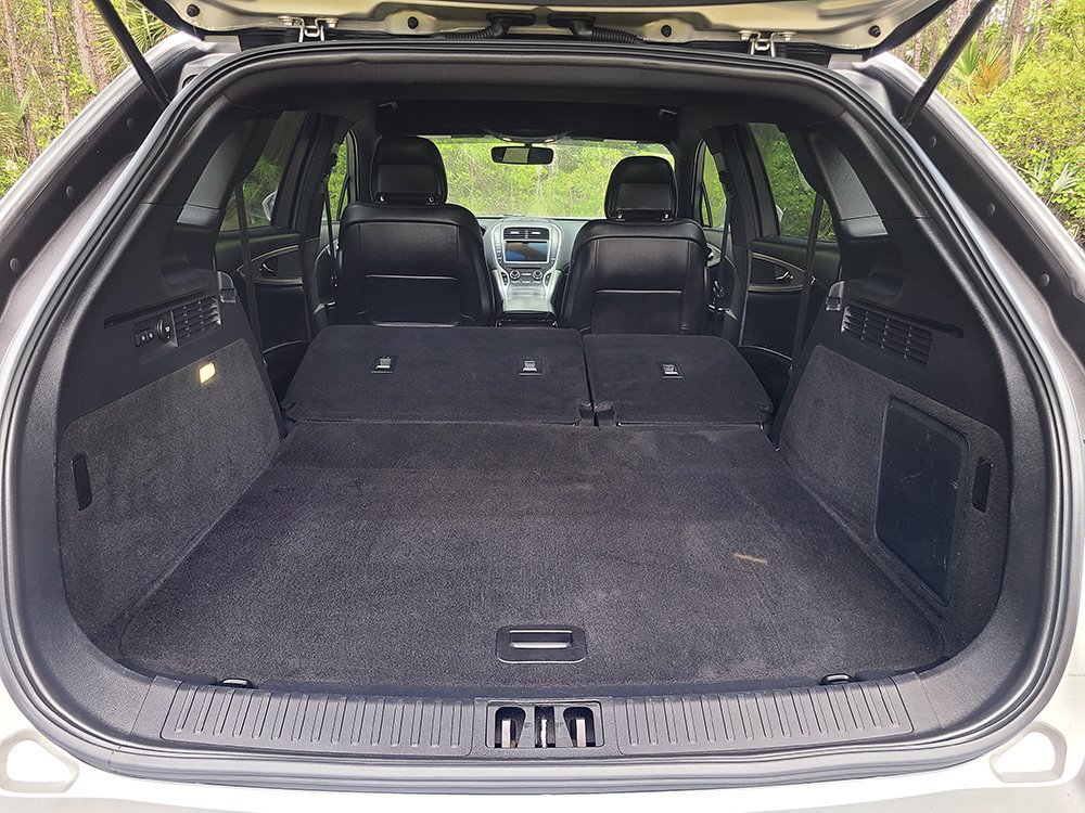 Used 2017 Lincoln MKX Premiere image 22