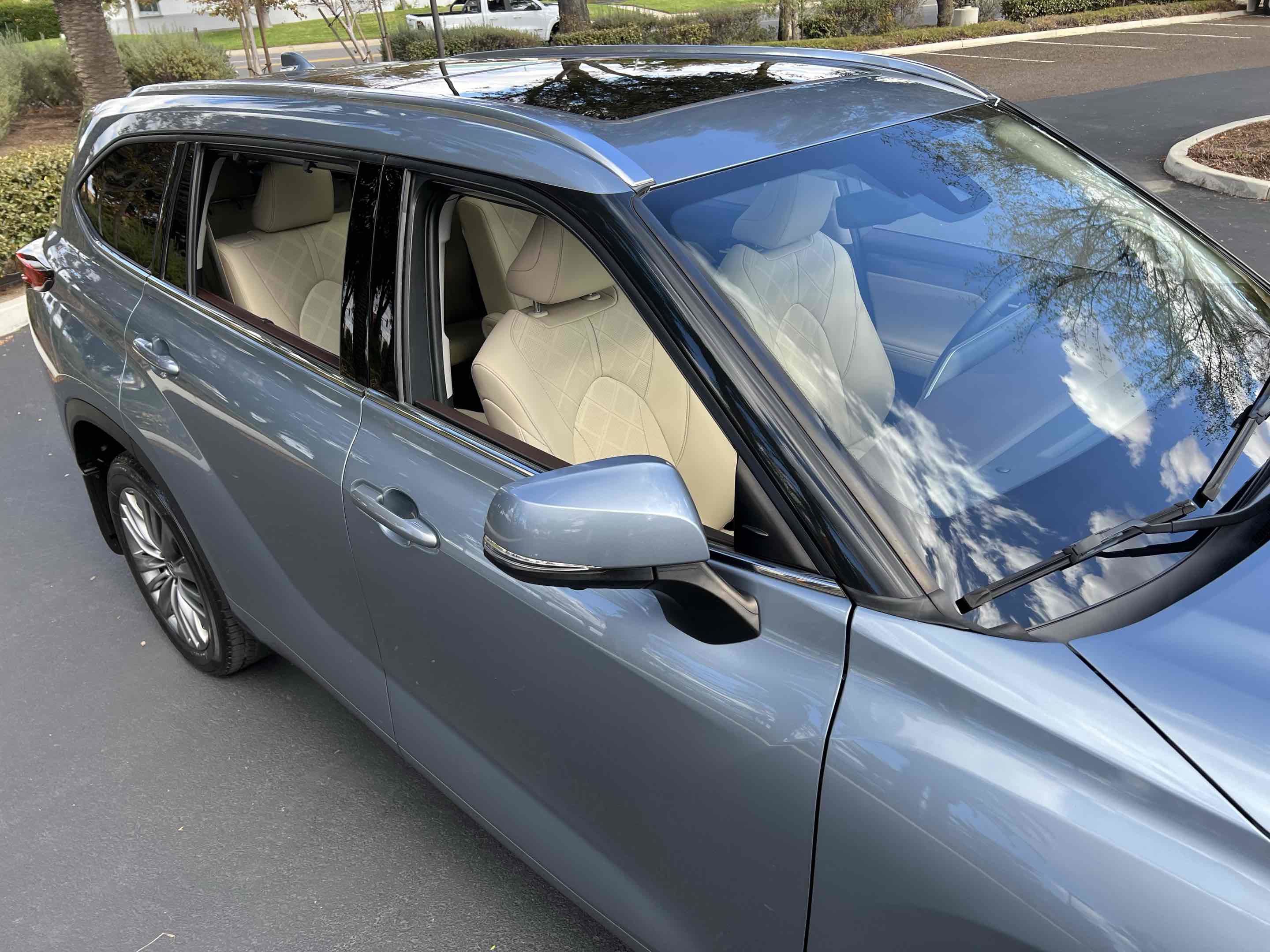 Used 2020 Toyota Highlander Platinum image 60