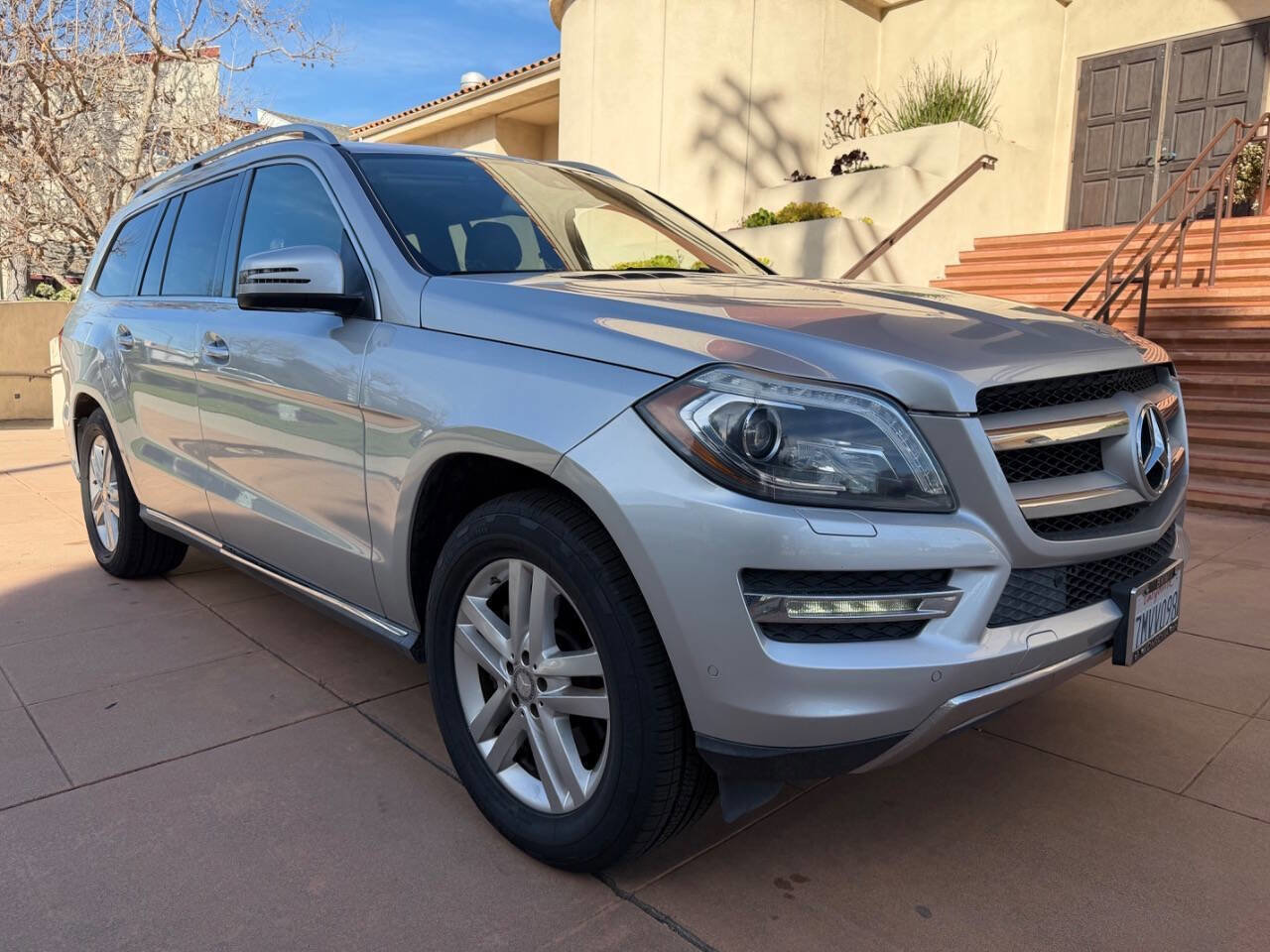 Used 2016 Mercedes-Benz GL 450 4MATIC w/ Premium I Package image 1