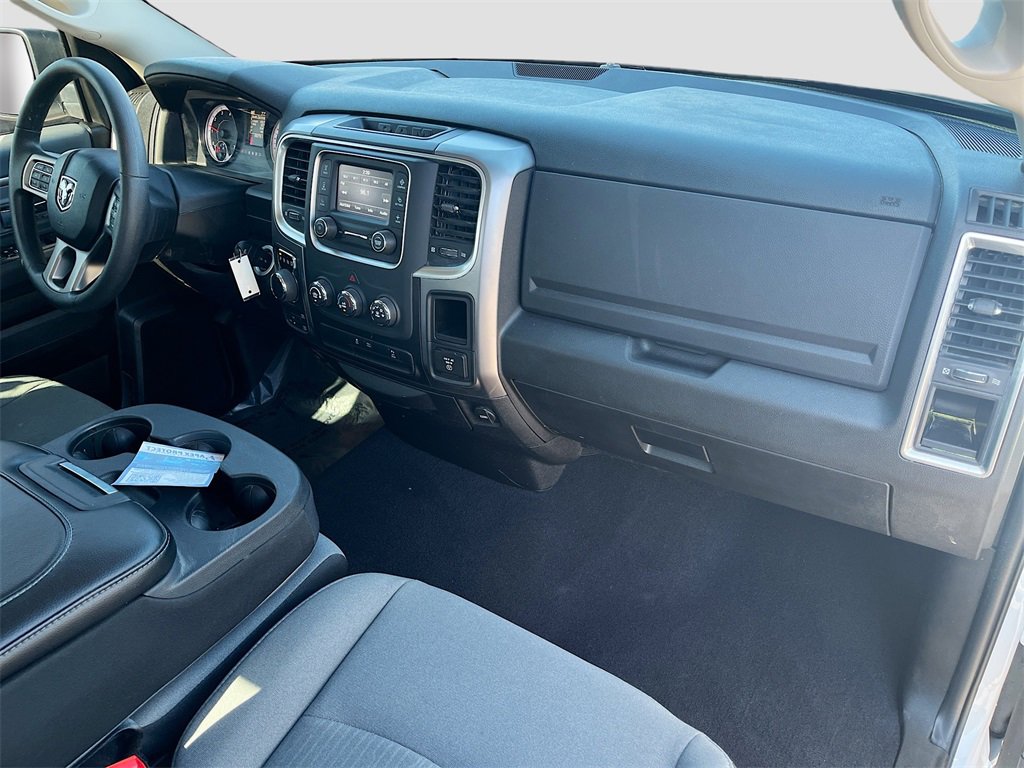 Used 2022 RAM 1500 Classic SLT image 26