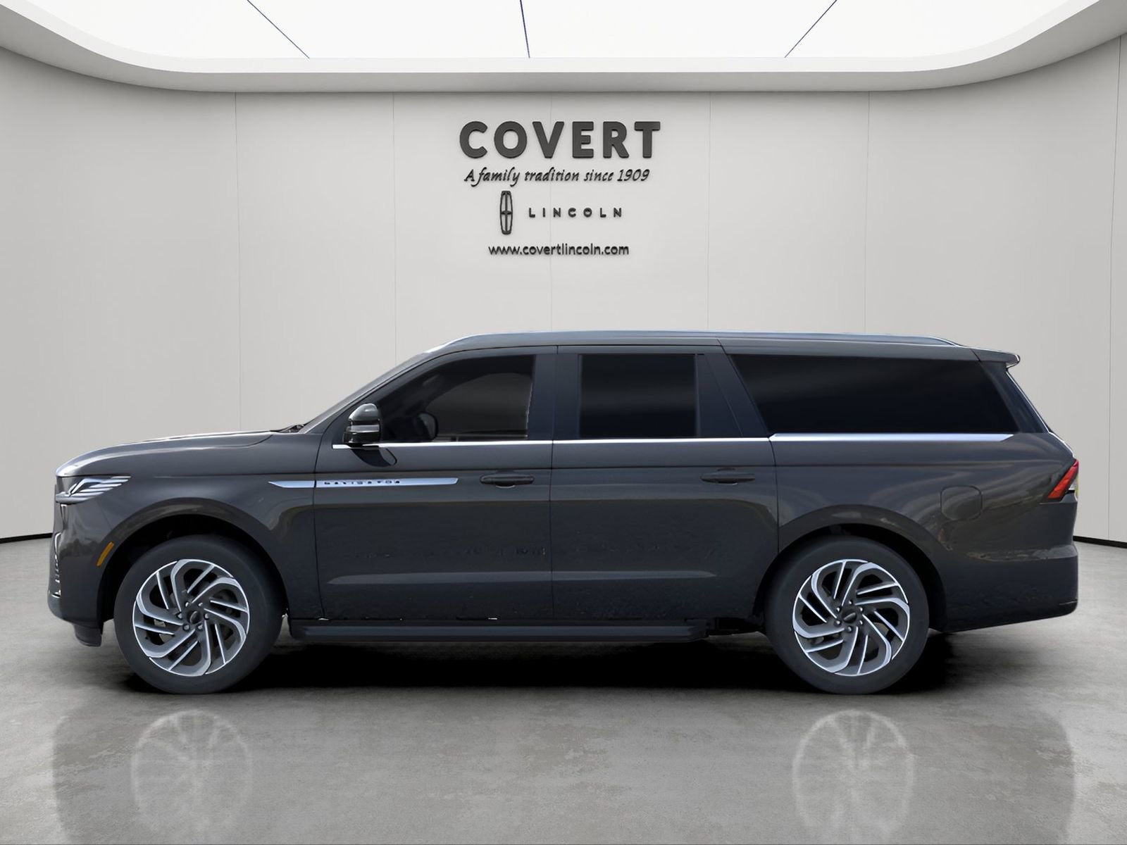 New 2026 Lincoln Navigator L Premier image 3