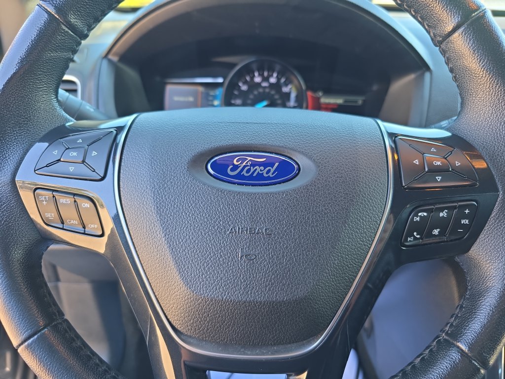 Used 2018 Ford Explorer Limited FWD image 40