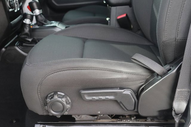 Used 2023 Jeep Gladiator Willys image 9