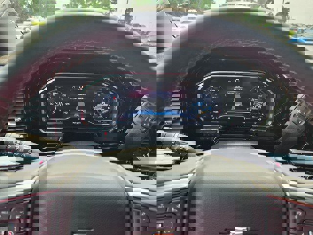 Used 2024 Chevrolet Silverado 2500 LTZ image 4