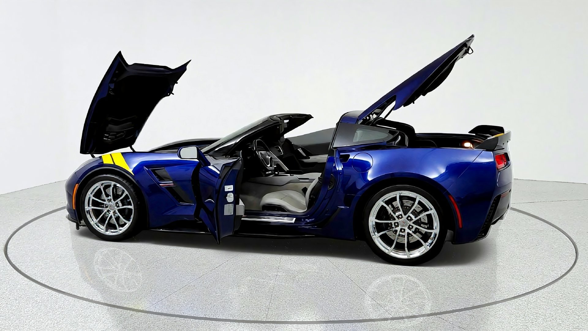 Used 2017 Chevrolet Corvette Grand Sport RWD image 10
