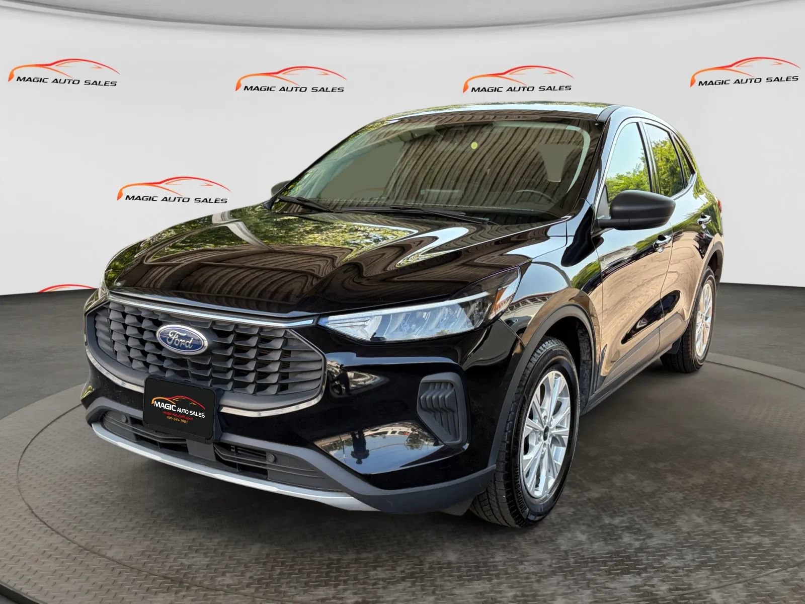 Used 2023 Ford Escape Active