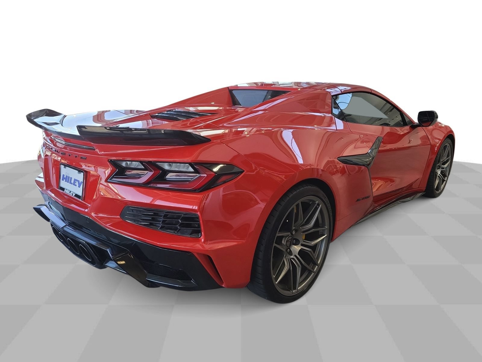 Used 2025 Chevrolet Corvette Z06 RWD image 8
