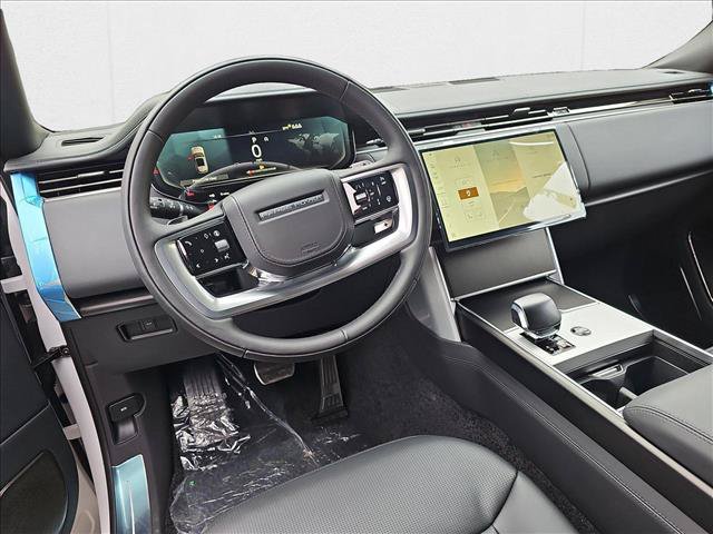 New 2025 Land Rover Range Rover SV AWD/4WD image 15