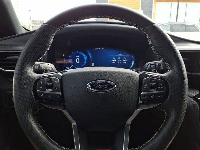 Used 2021 Ford Explorer ST w/ Equipment Group 401A image 17
