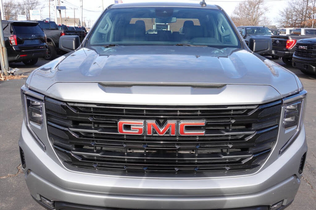 Used 2023 GMC Sierra 1500 Elevation AWD/4WD image 7