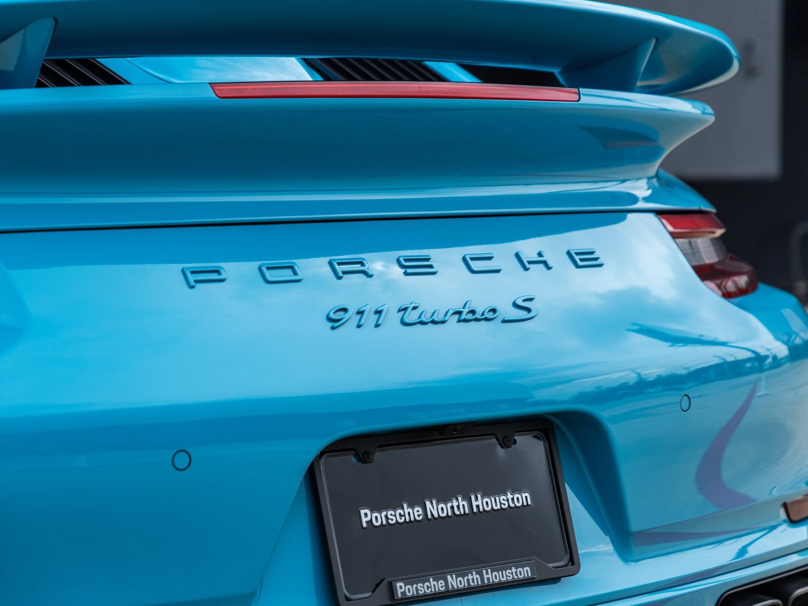 Certified 2017 Porsche 911 Turbo S AWD/4WD image 17