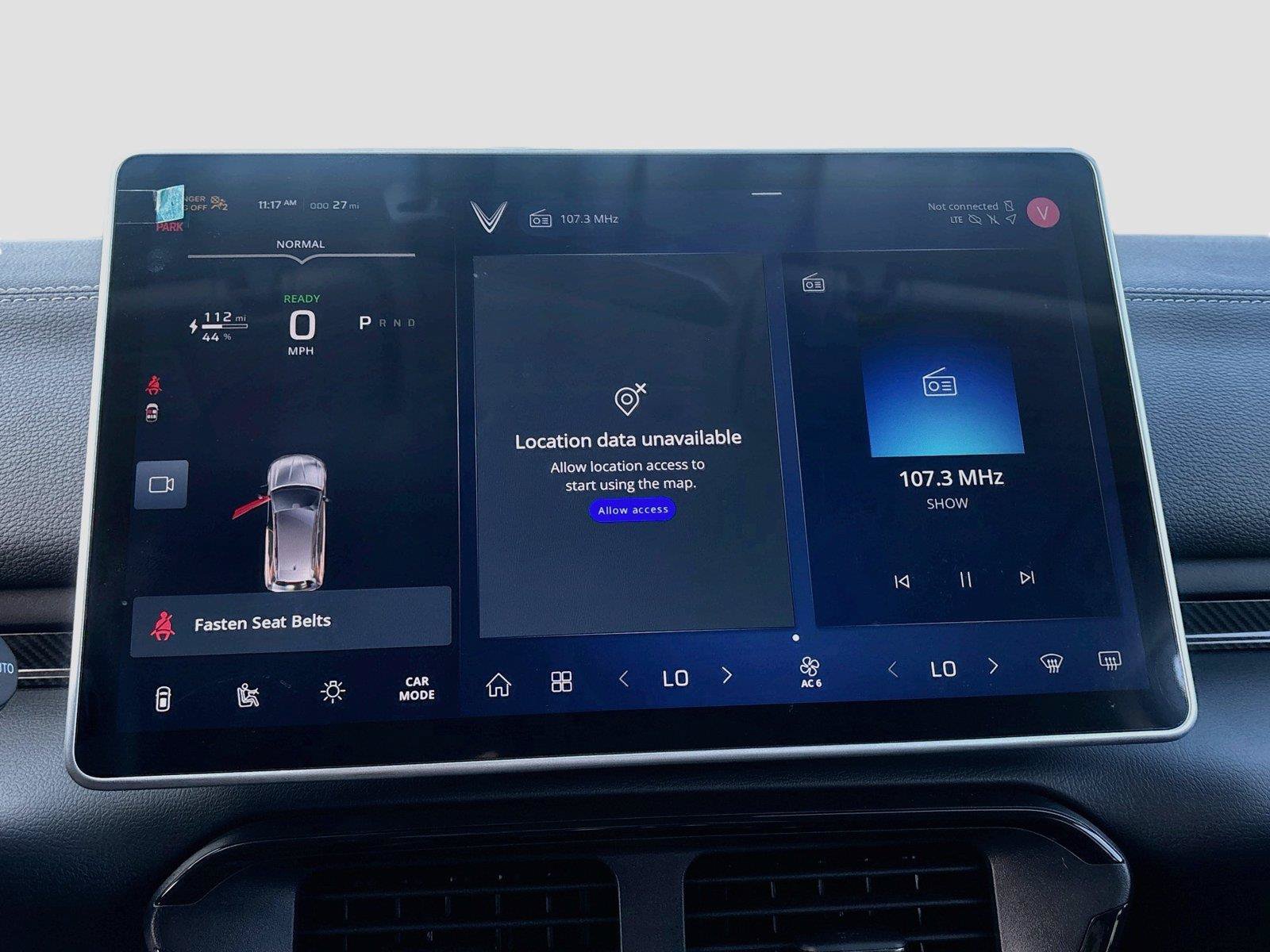 New 2027 VinFast VF 8 Eco AWD/4WD image 13
