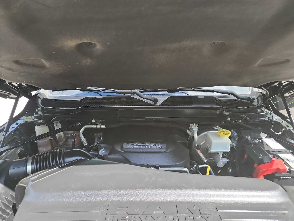 Used 2019 RAM 2500 Limited AWD/4WD image 40