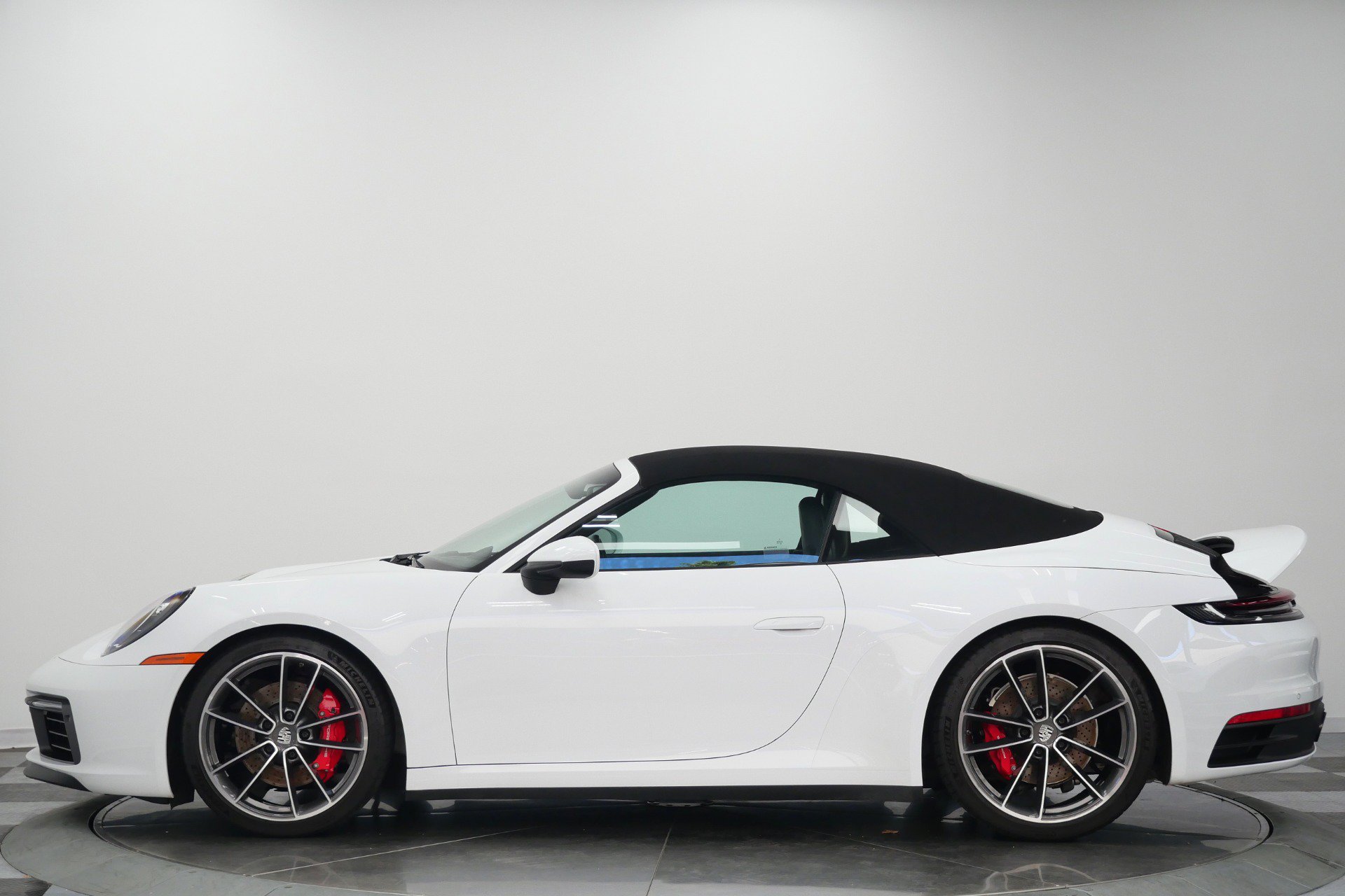 Used 2023 Porsche 911 Carrera 4S w/ Sport Package AWD/4WD image 6