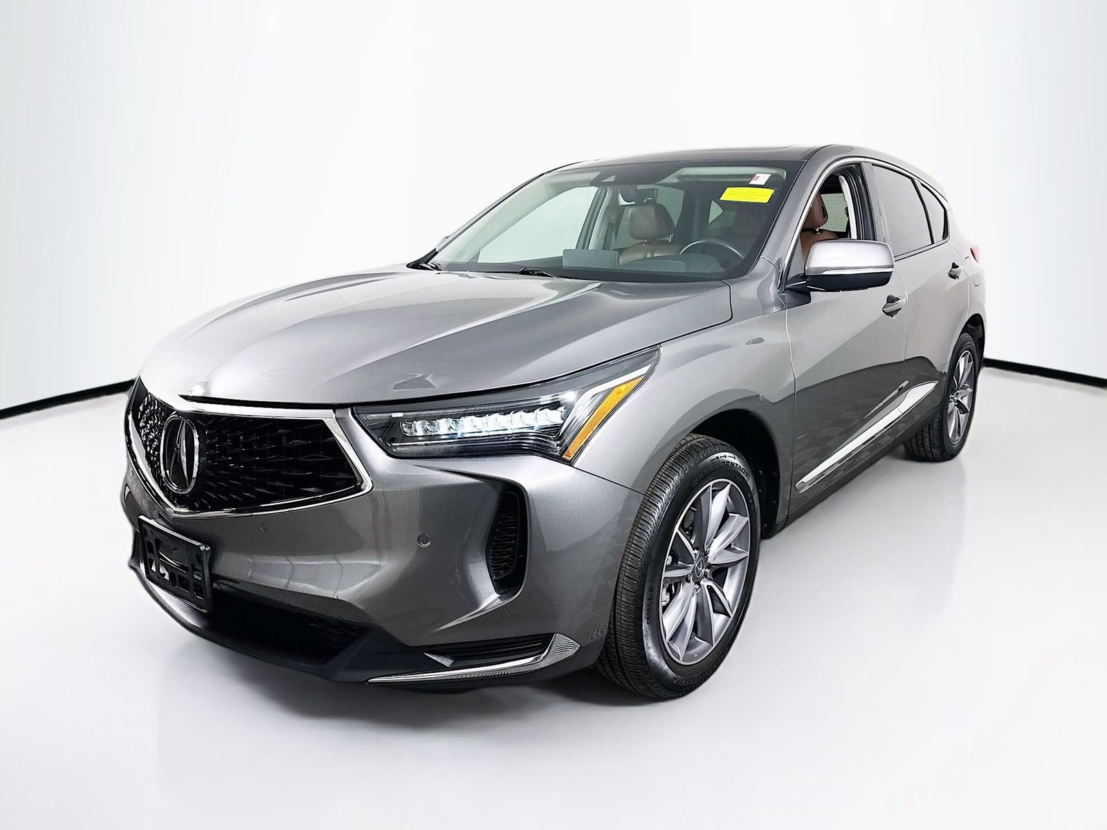 Used 2023 Acura RDX w/ Technology Package image 3