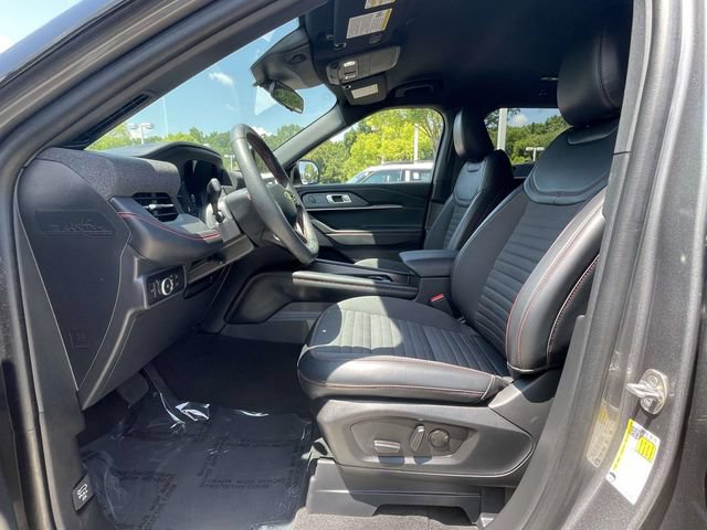 Used 2025 Ford Explorer ST-Line RWD image 10