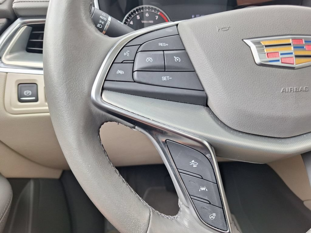 Certified 2023 Cadillac XT5 Premium Luxury FWD image 19