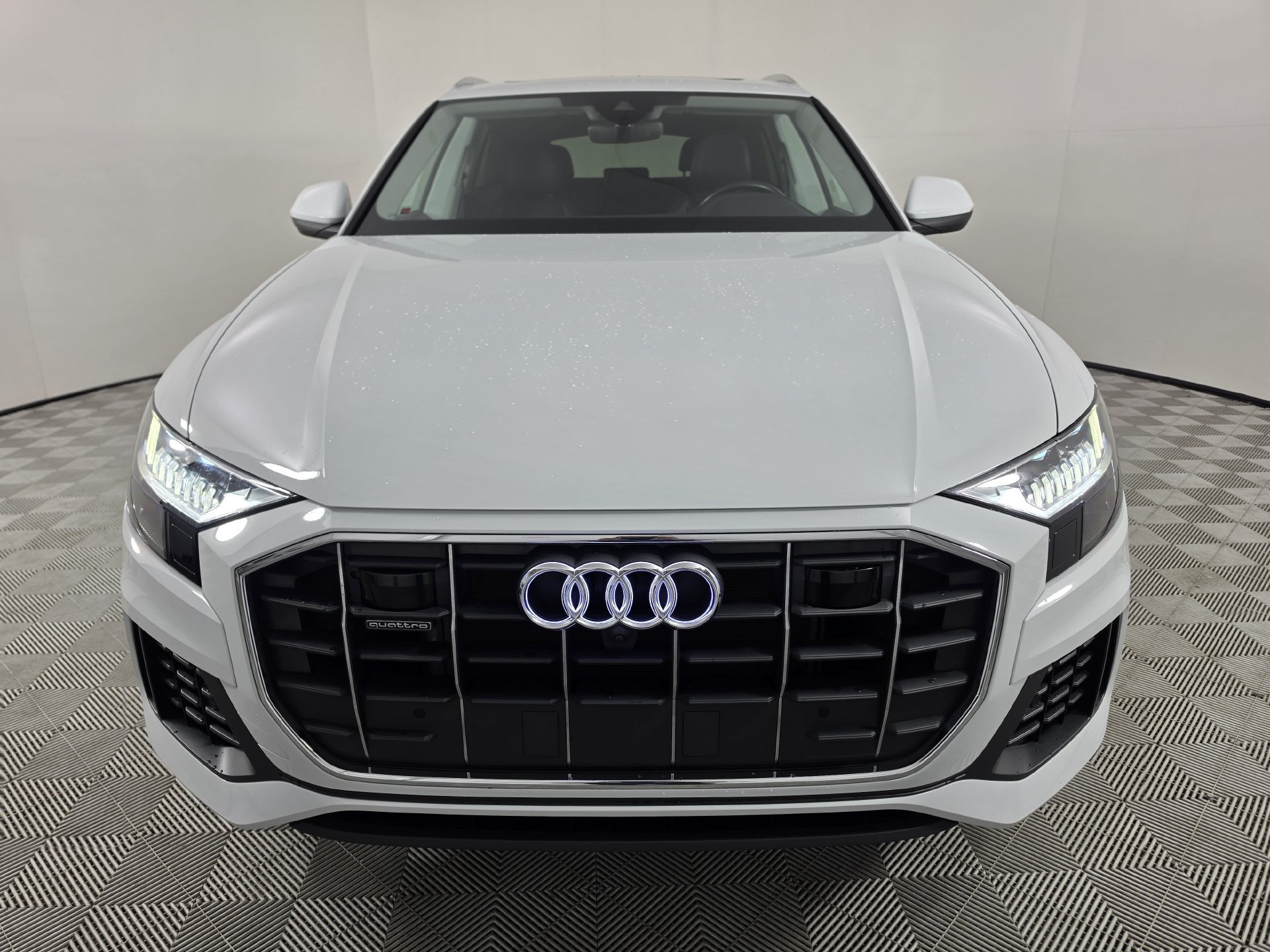 Certified 2023 Audi Q8 Premium Plus AWD/4WD image 39