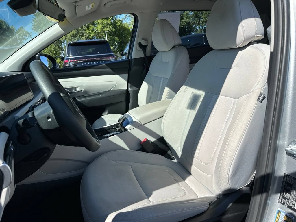 Used 2025 Hyundai Tucson SEL AWD/4WD image 37