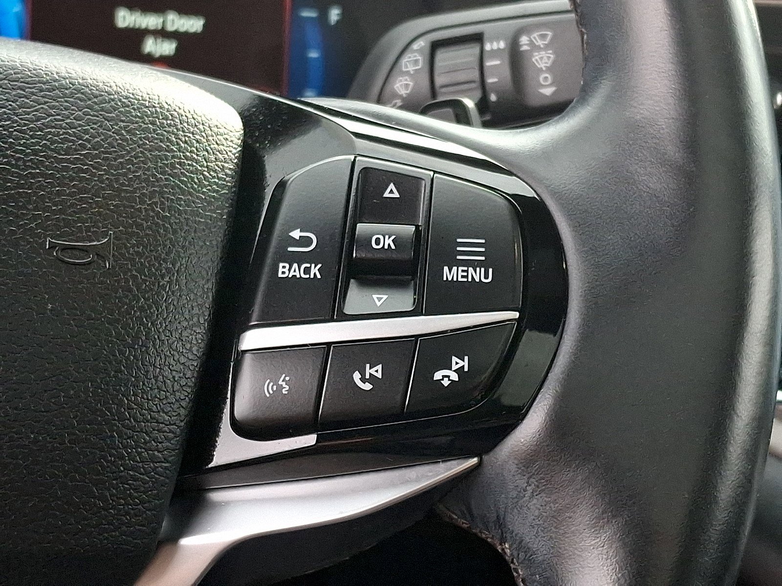 Certified 2021 Ford Explorer Platinum w/ Equipment Group 601A image 21