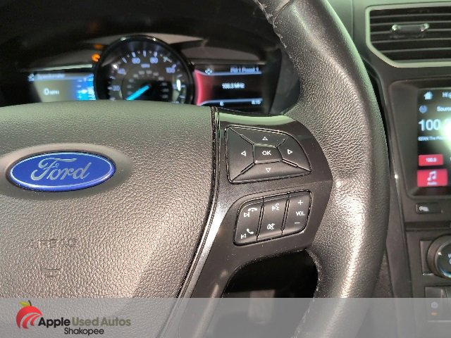 Used 2017 Ford Explorer XLT w/ Equipment Group 202A image 28