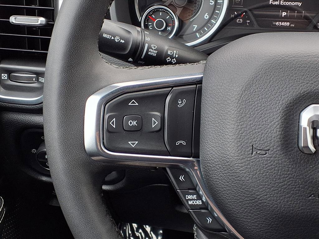 Used 2025 RAM 1500 Laramie AWD/4WD image 14
