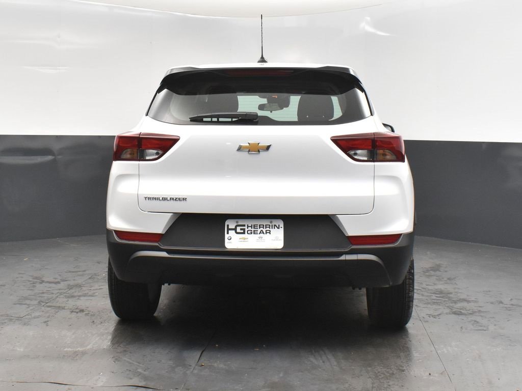 New 2026 Chevrolet TrailBlazer LS image 7