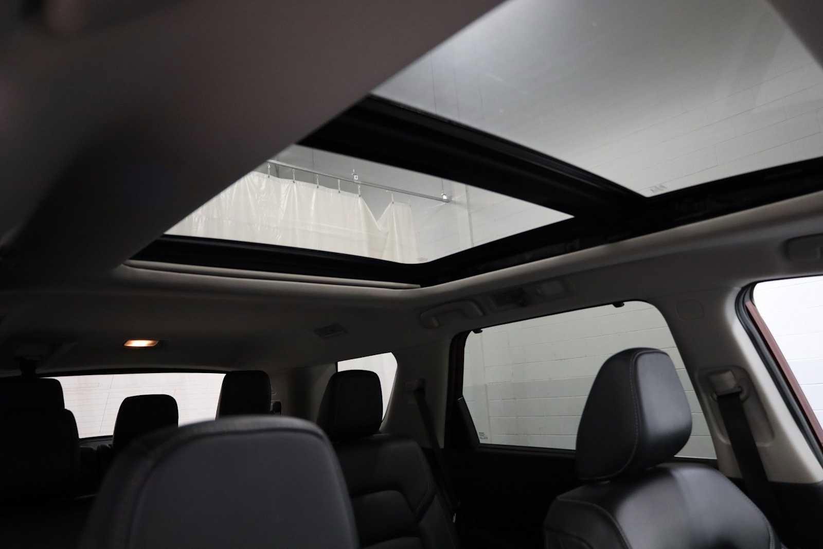 Used 2022 Nissan Pathfinder SL image 18