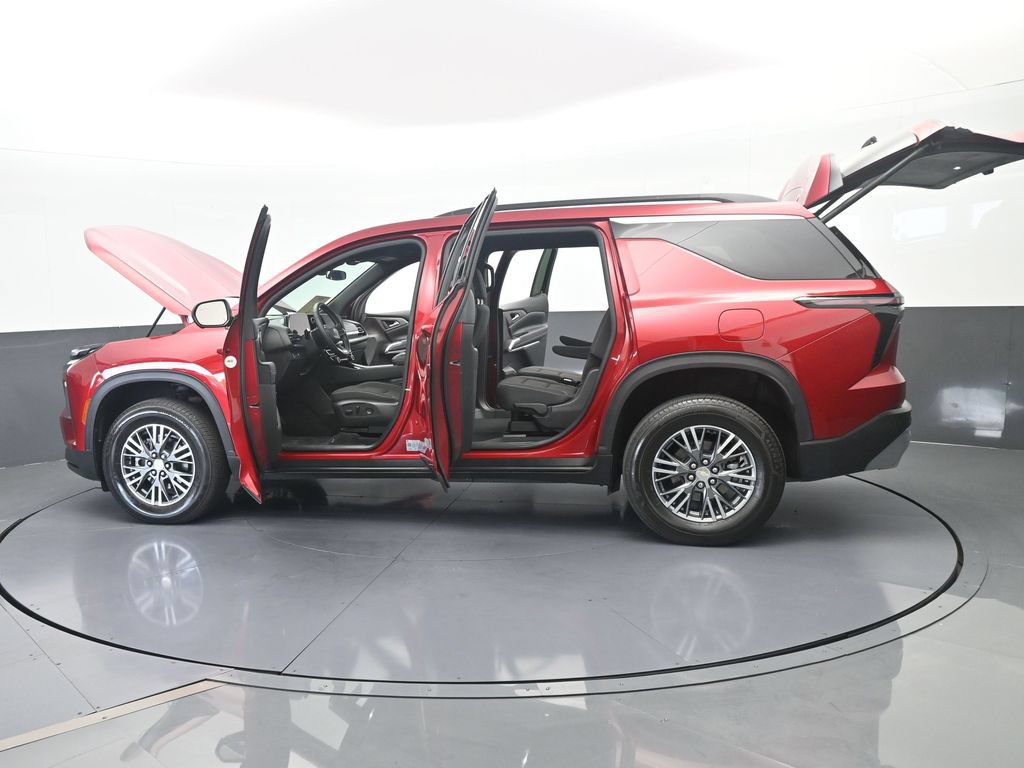 Used 2024 Chevrolet Traverse LT FWD image 77
