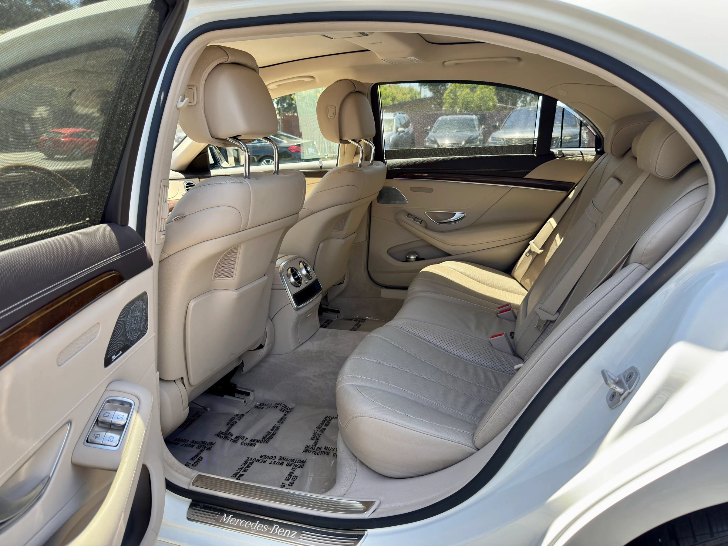 Used 2015 Mercedes-Benz S 550 Sedan image 12