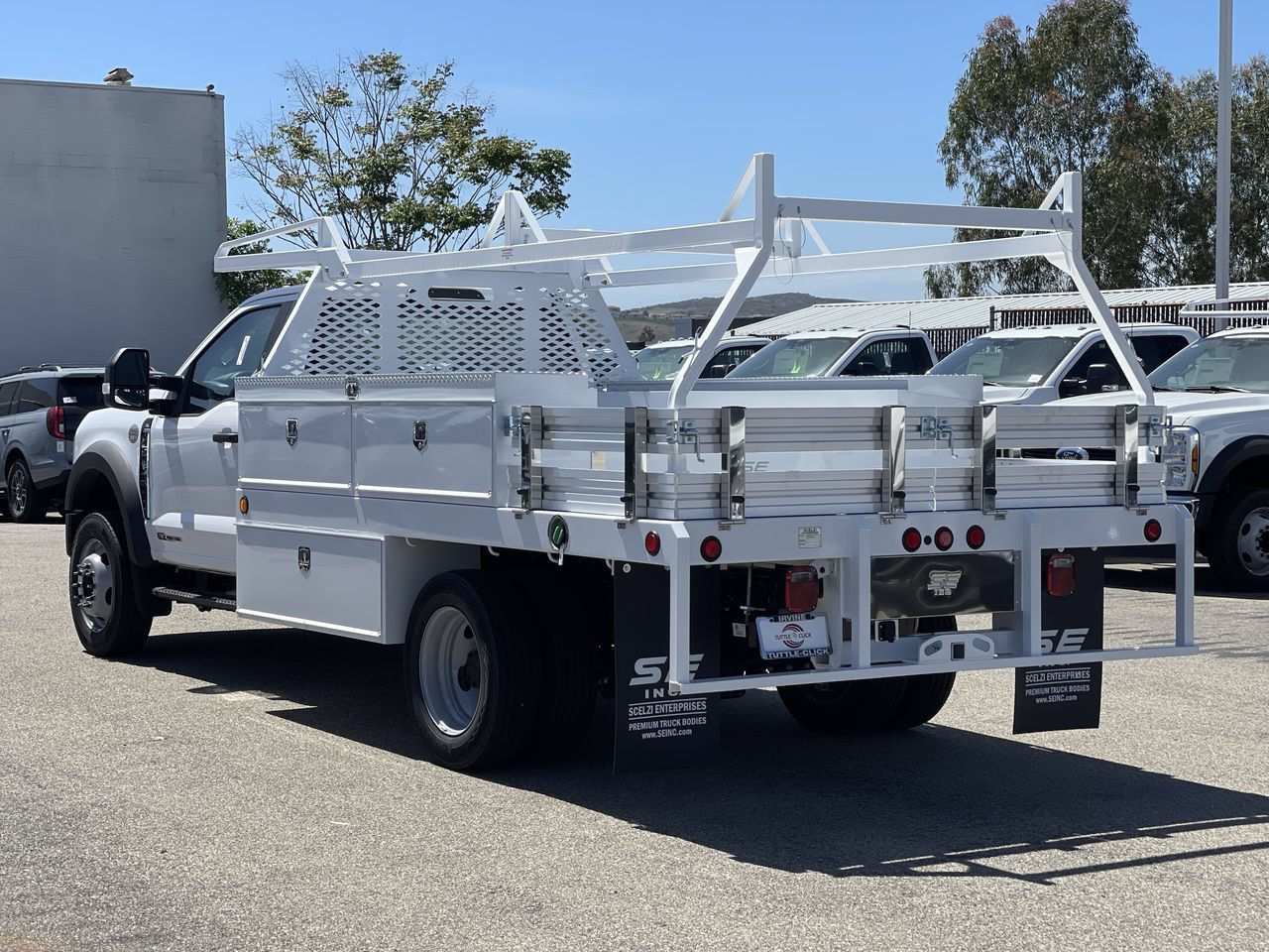 New 2026 Ford F450 XL w/ XL Chrome Package RWD image 4