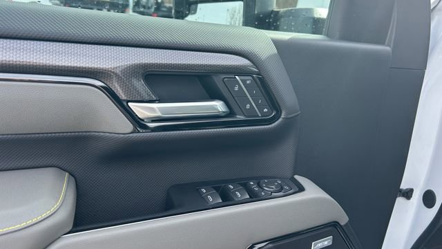New 2026 Chevrolet Silverado 2500 ZR2 image 25