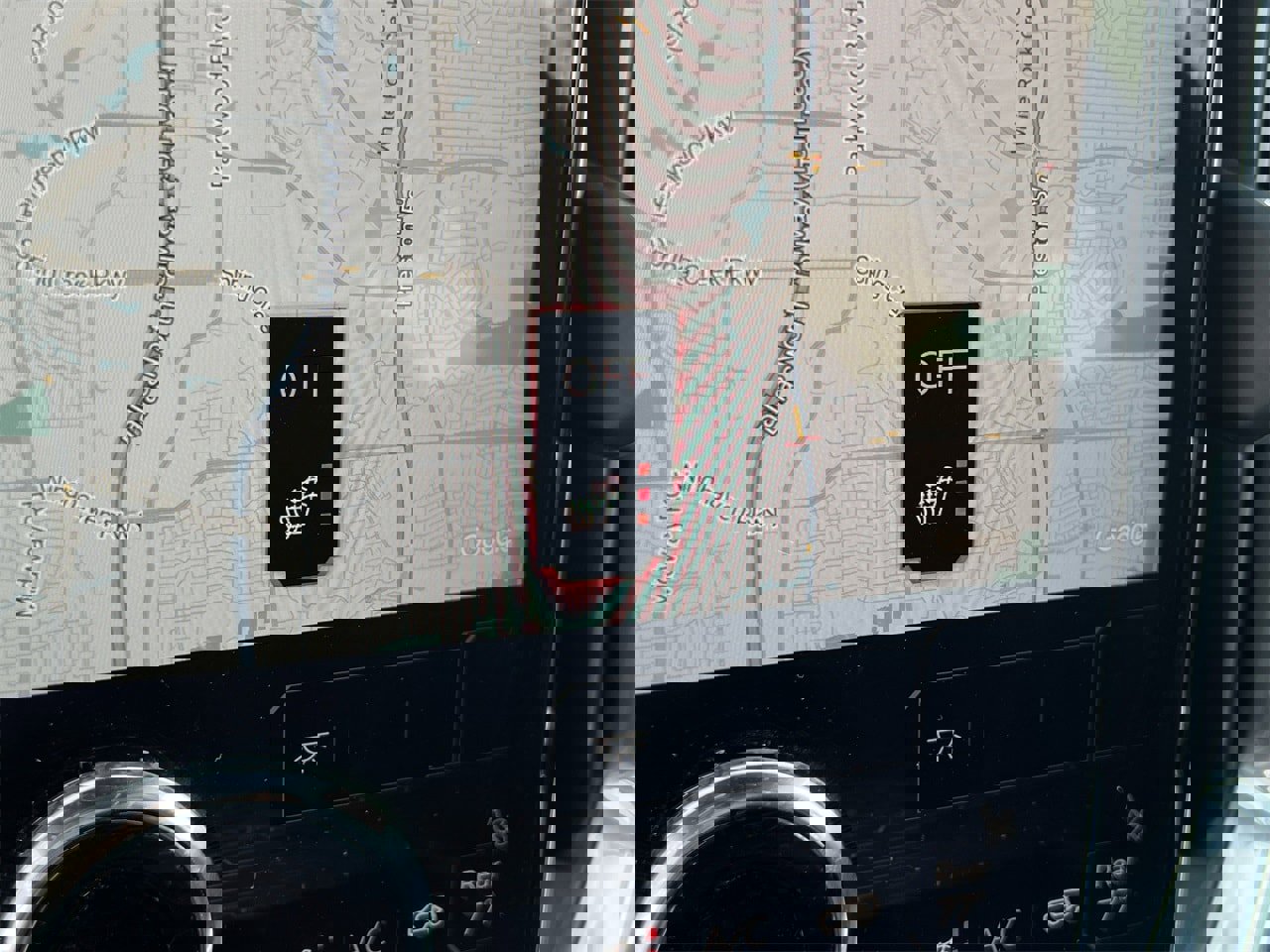 Used 2025 GMC Acadia Elevation image 18