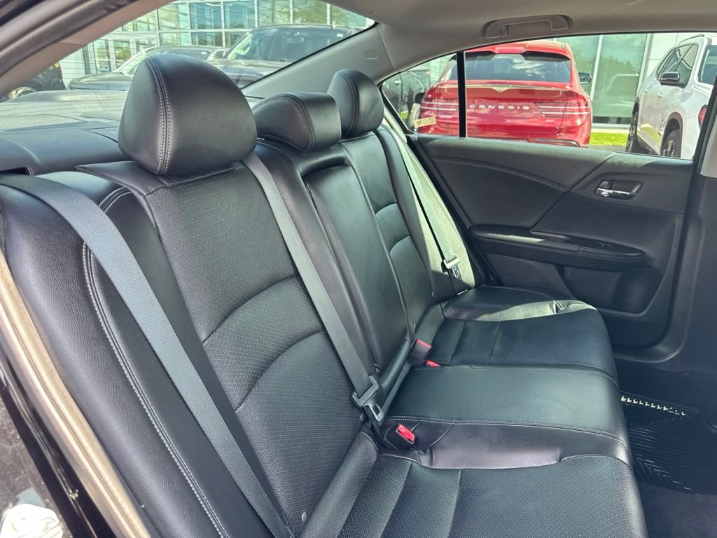 Used 2016 Honda Accord EX-L image 26