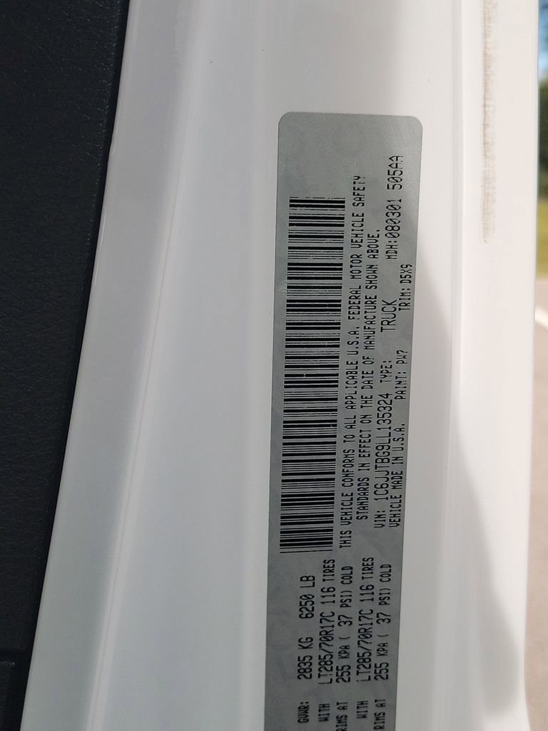 Used 2020 Jeep Gladiator Rubicon w/ Trailer Tow Package image 29