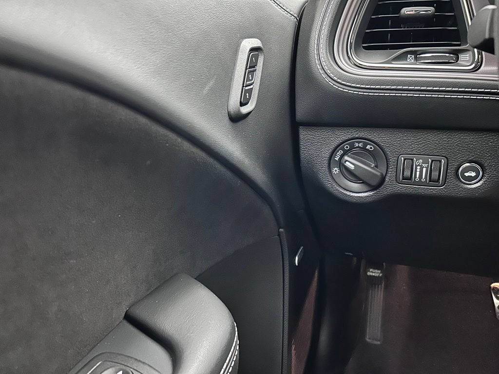 Used 2023 Dodge Challenger SRT Hellcat RWD image 18