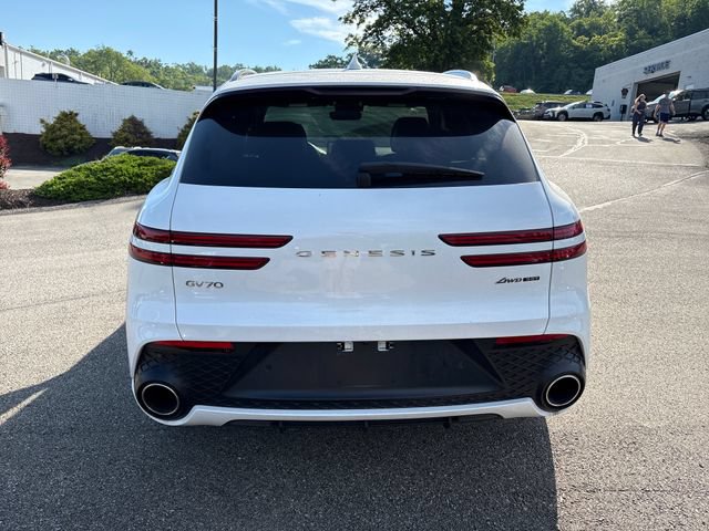 Used 2025 Genesis GV70 3.5T Sport w/ Sport Advanced Package AWD/4WD image 4
