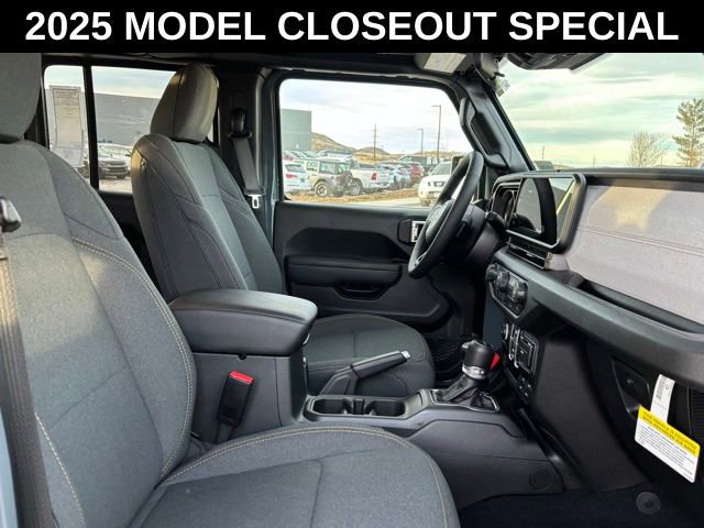 New 2025 Jeep Gladiator Sport AWD/4WD image 22