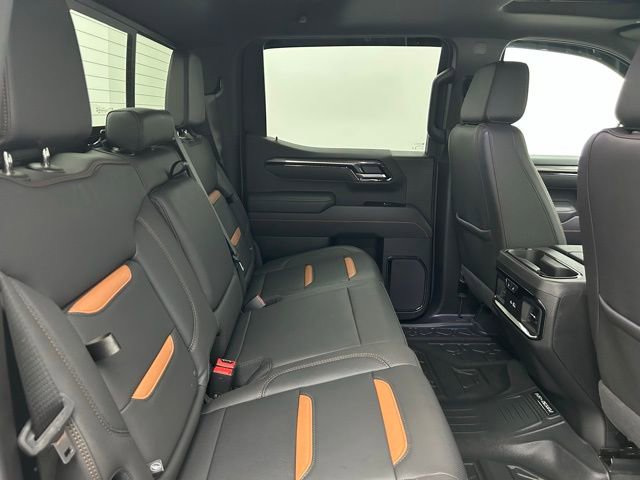 Used 2025 GMC Sierra 1500 AT4 w/ Technology Package image 39