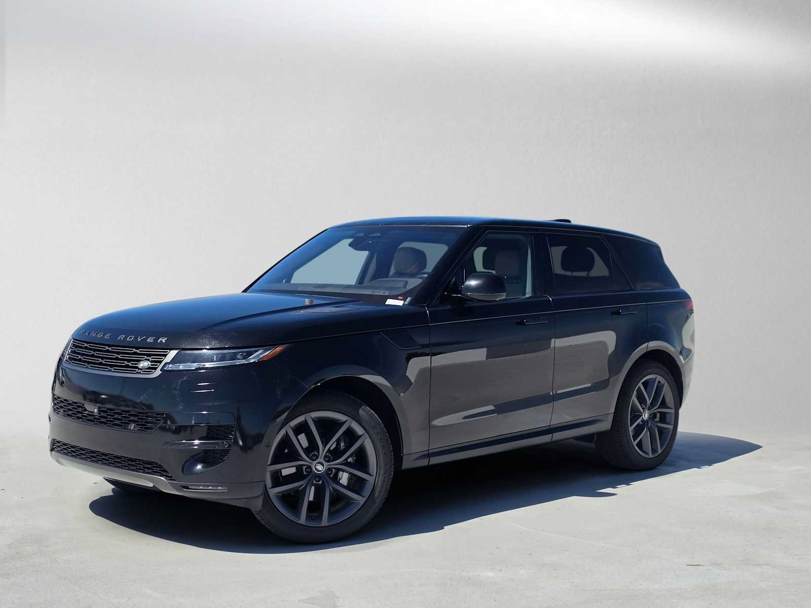 Used 2023 Land Rover Range Rover Sport SE AWD/4WD image 1
