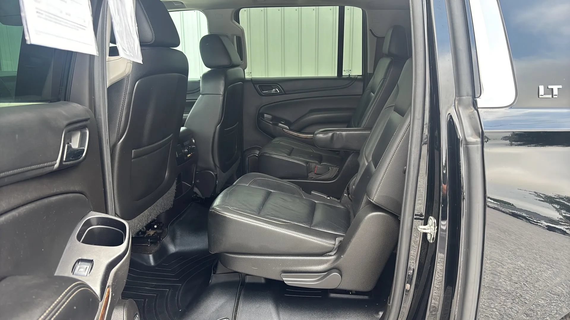 Used 2015 Chevrolet Suburban LT AWD/4WD image 19