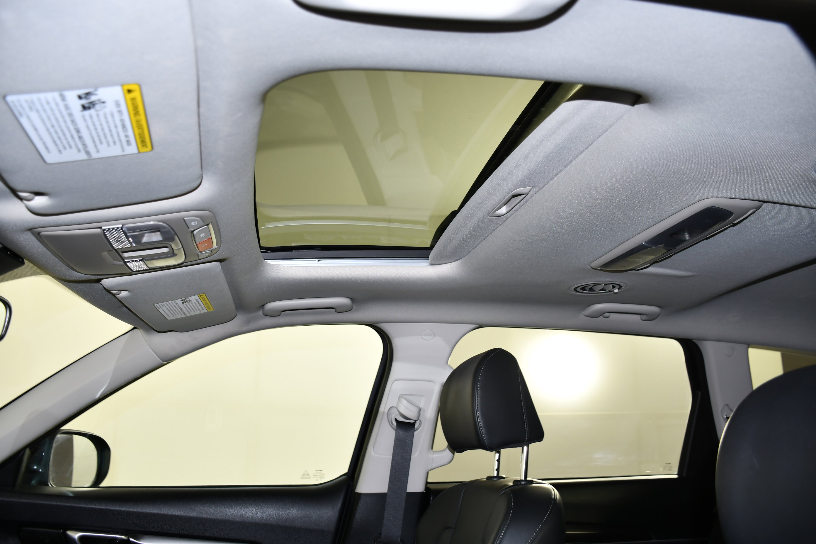 Used 2025 Kia Telluride S image 39