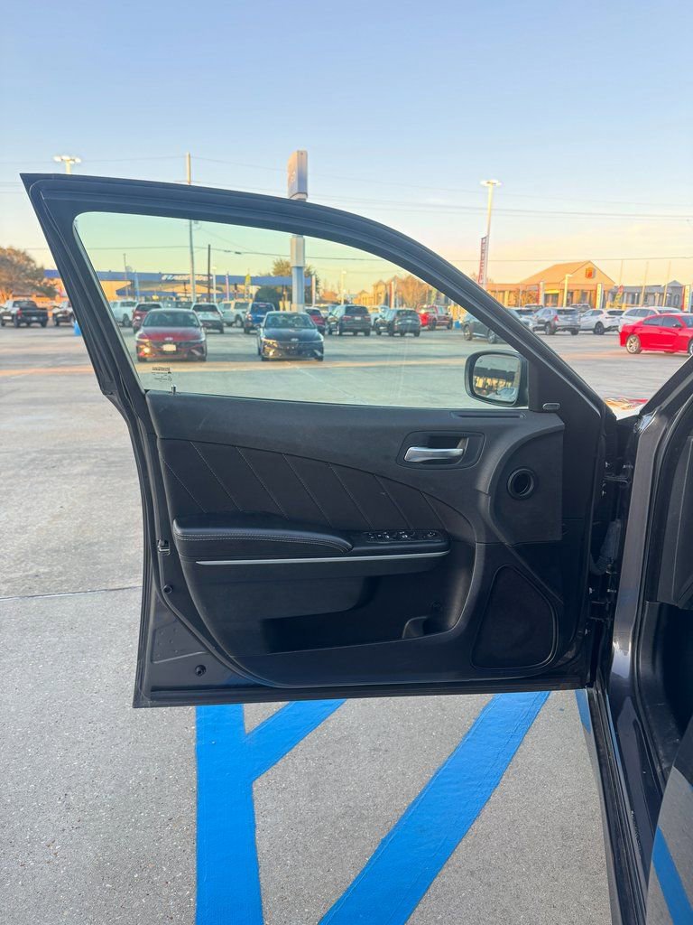 Used 2023 Dodge Charger GT image 8