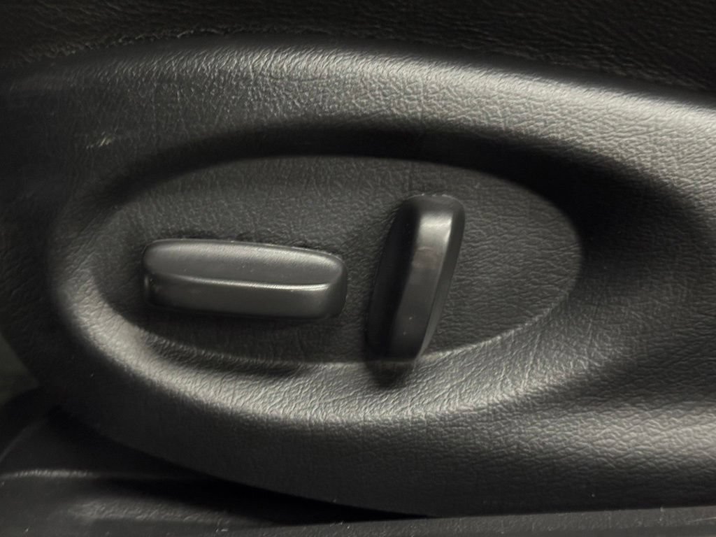 Used 2005 Pontiac GTO RWD image 20