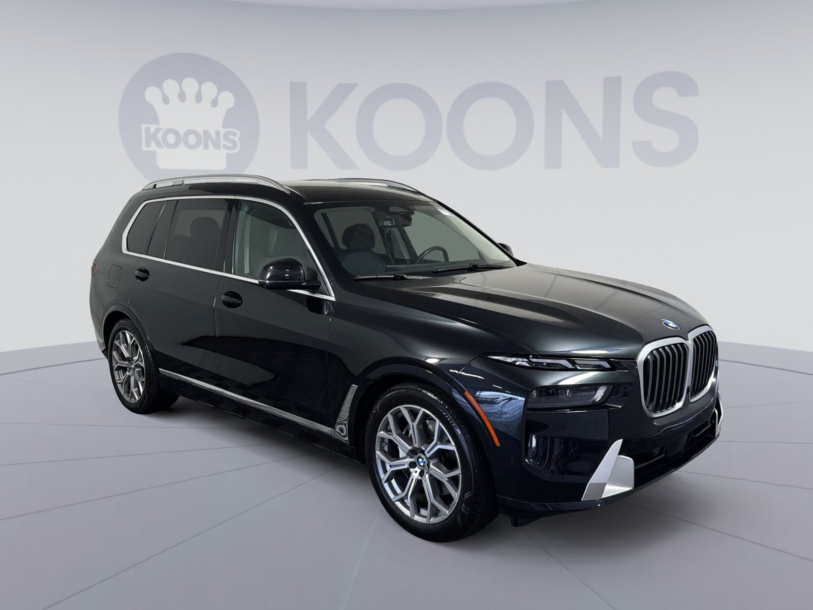Used 2024 BMW X7 xDrive40i w/ Premium Package AWD/4WD image 10