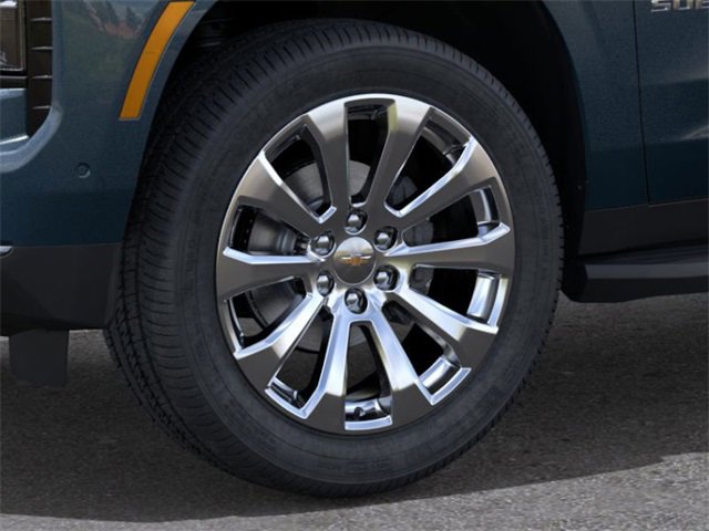 New 2026 Chevrolet Suburban Premier image 10
